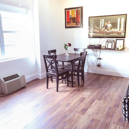 Olsen On The Beach Apartment ไมอามีบีช ภายนอก รูปภาพ